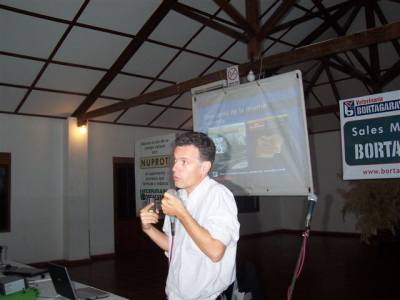 Charla Abril 2008